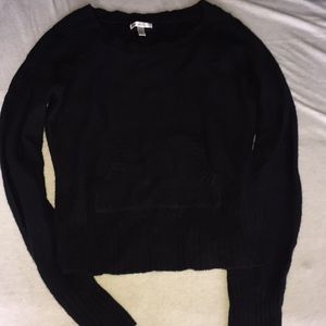 Aeropostale sweater with front pocket